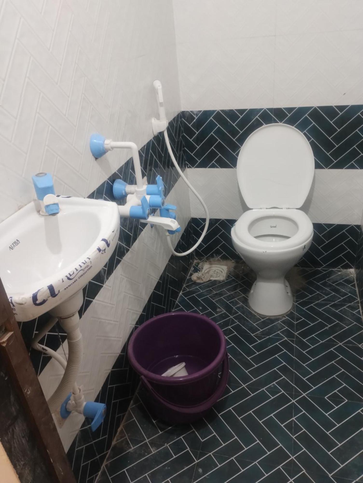 Hotel Metro Althan سورات المظهر الخارجي الصورة